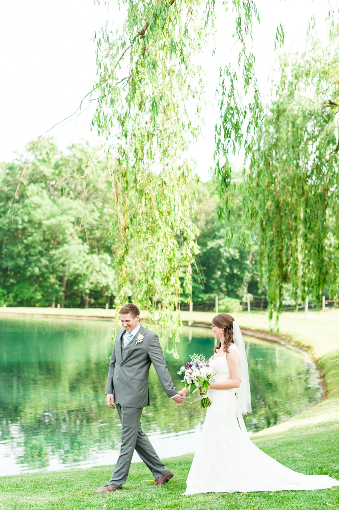 A Pond View Farm Southern Wedding by East Coast + Destination Fine Art Photographer Lauren R Swann