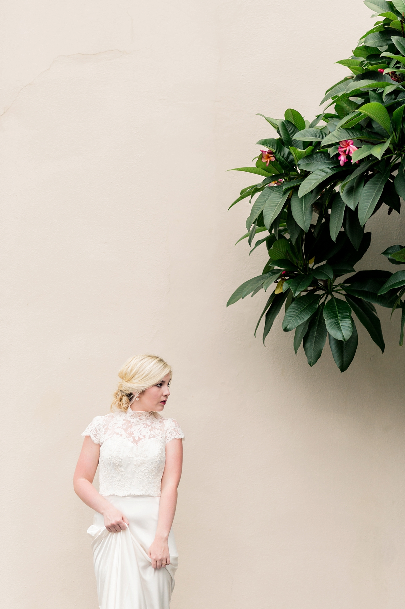 Sydney, Australia | Lace Gown Bridal Portraits | East Coast and Destination Wedding Photographer | Lauren R Swann