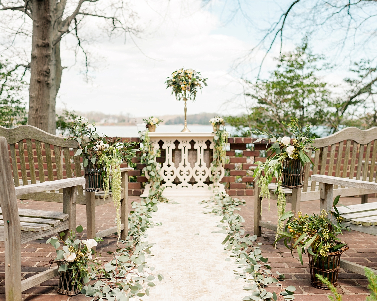 A Tuscan Inspired Springtime Editorial | Historic London Town & Gardens | Annapolis Maryland & East Coast Wedding Photographer Lauren R Swann