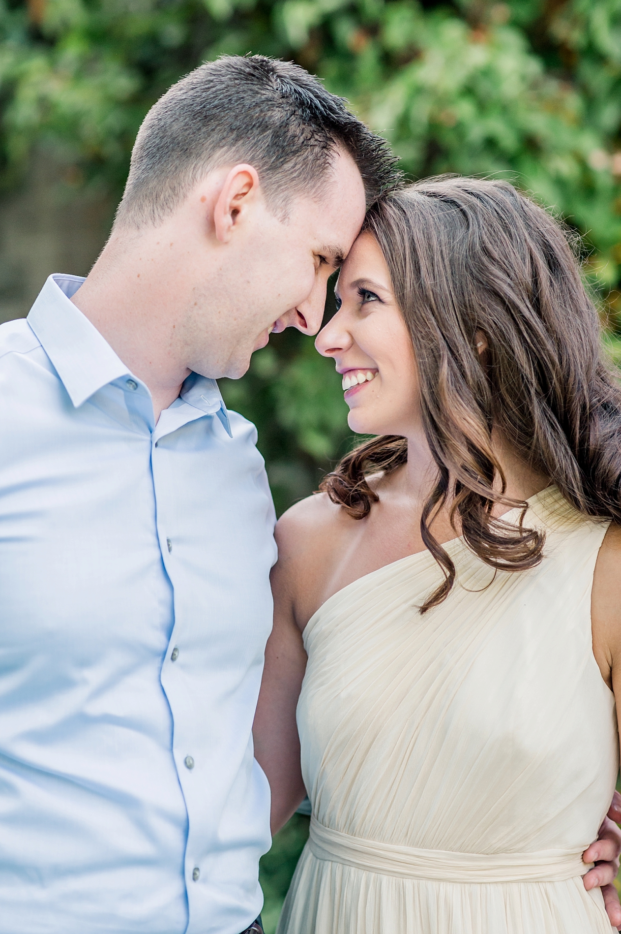 A Classic and Elegant Loyola University in Baltimore Engagement Session | Lauren R Swann