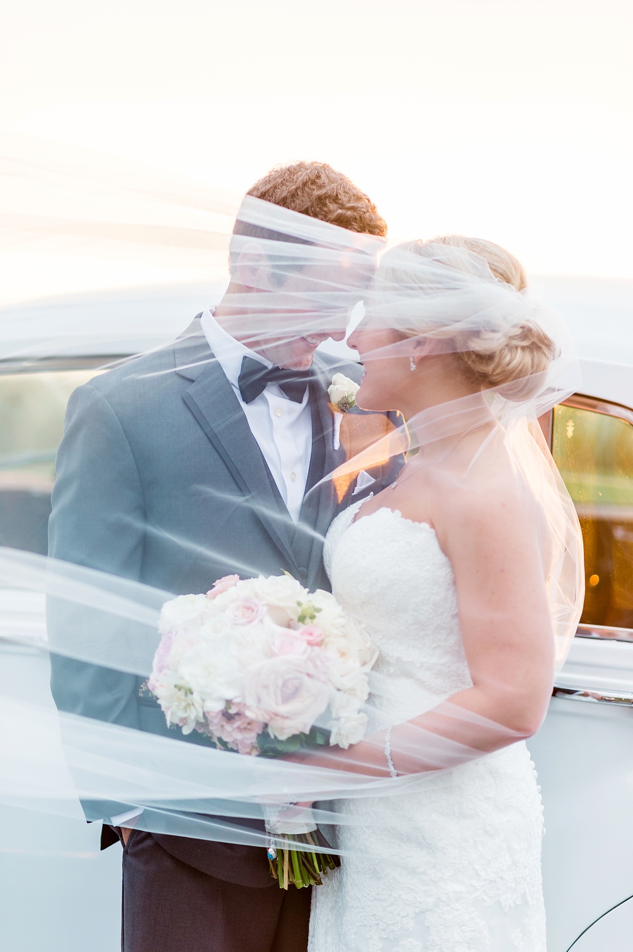 A Classic and Romantic, Blush, Chesapeake Bay Beach Club wedding | Lauren R Swann Photography