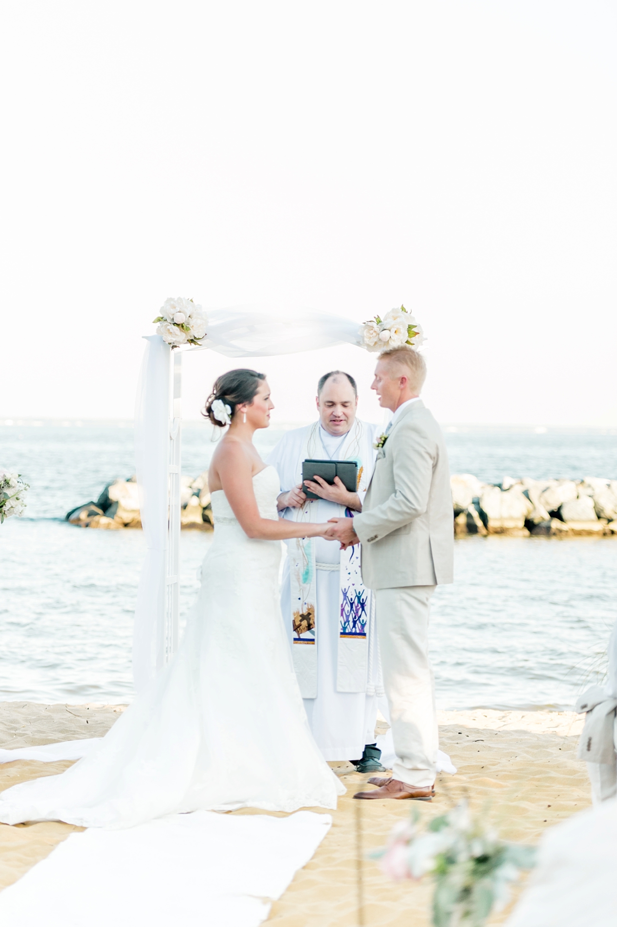 A Relaxed and Romantic, Blush, Chesapeake Bay Wedding by Fine Art Photographer Lauren R Swann