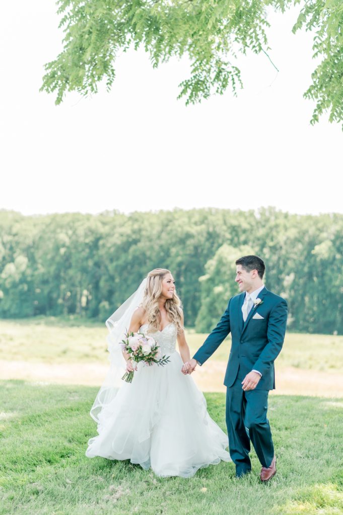 A beautiful Belmont Manor Wedding in Elkridge, Maryland by DC Fine Art Photographer Lauren R Swann