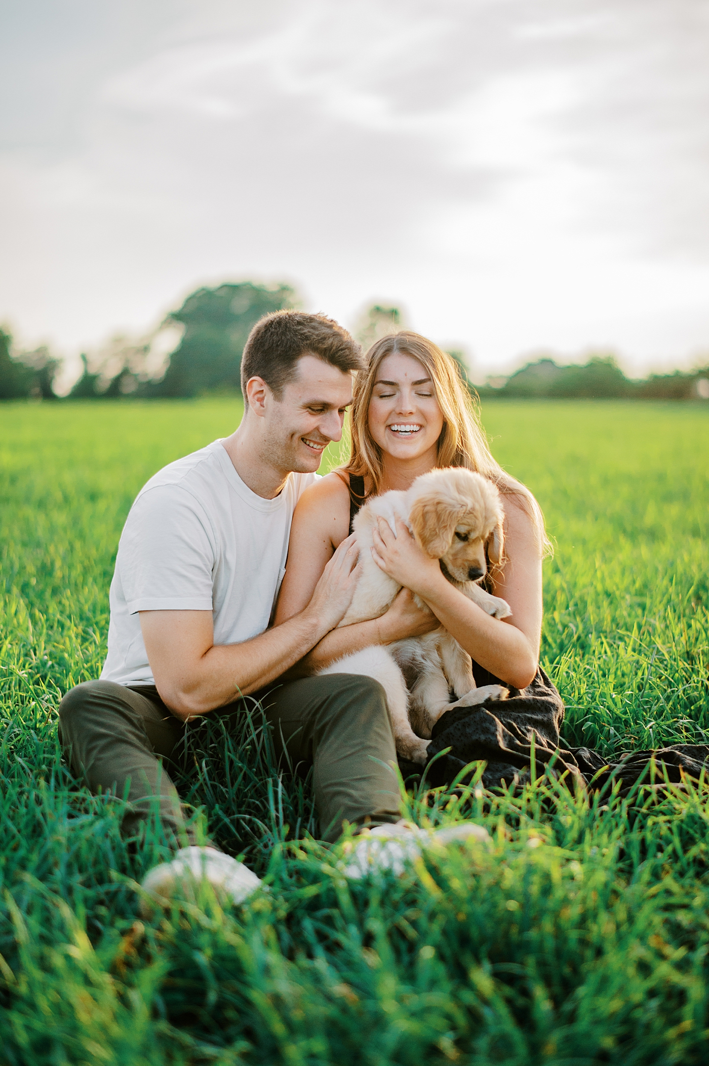 Golden Retriever Farm Couple Portraits by Clarksville Maryland photographer Lauren R Swann photo